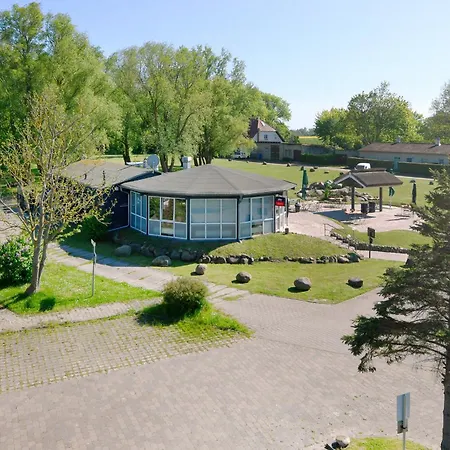 Am Gutspark Drankse Weissdorn *